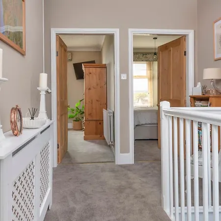 Spacious & Luxurious Terraced Town House Tatil Evi